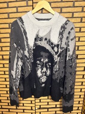 Abercrombie & fitch gray and black notorious b.i.g sweater size medium